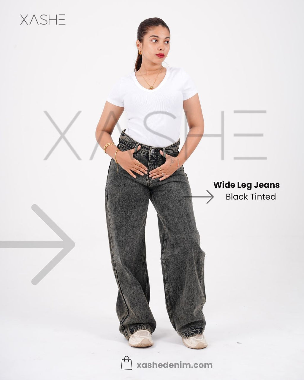 Women's Black Tinted Jeans