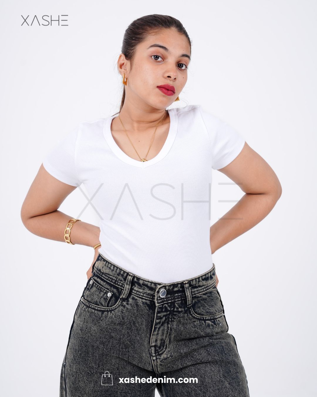 Women's Black Tinted Jeans